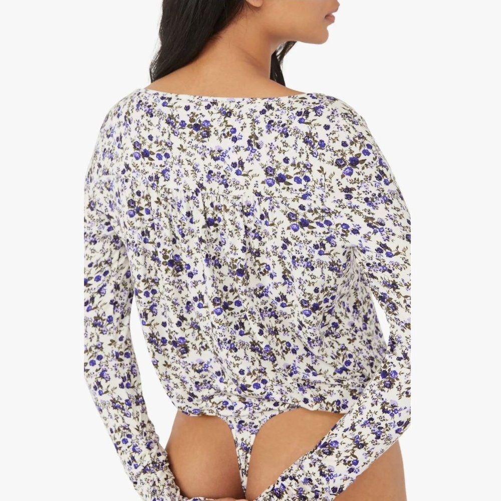 Free People Kaya Ivory & Purple Floral Print Cutout Bodysuit XS - Picture 4 of 6